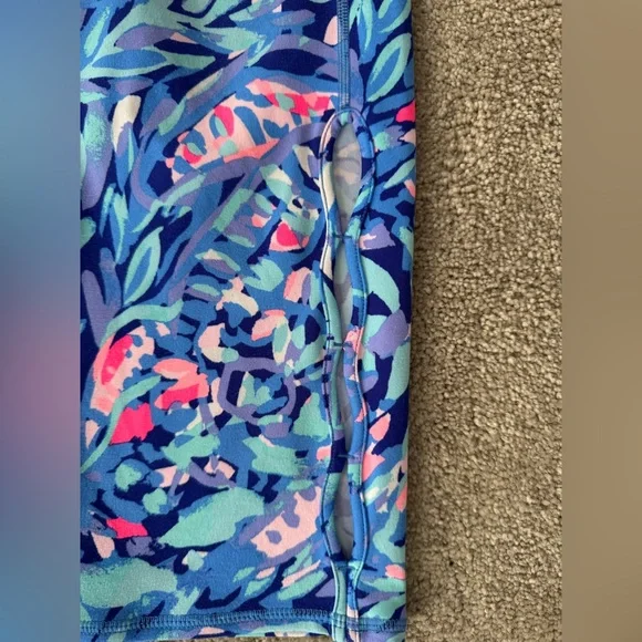 Lilly Pulitzer Luxletic Womens Athletic Cropped Leggings - Picture 2 of 5